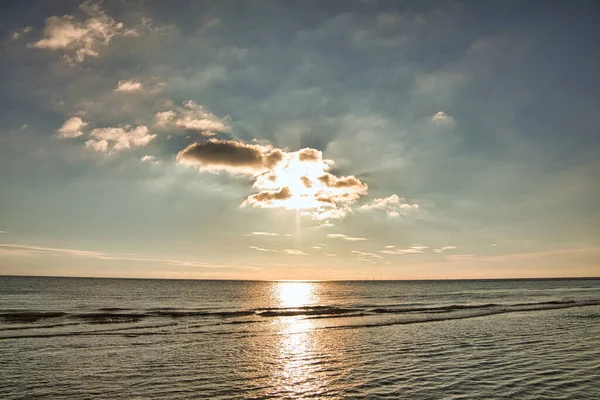 Закат Трибуне Блаванд Дания Вечером Теплом Светлом Настроении Солнечные Лучи — стоковое фото