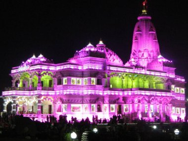 Vrindavan Hindistan 'daki Prem Mandir heykeltıraşları