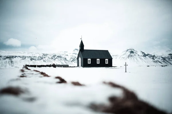 Bakirkja Penisola Snfellsnes Islanda Chiesa Nera Circondata Neve Natura Ghiacciata — Foto Stock