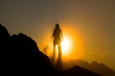 Dağlarda sağlıklı kadınlar 