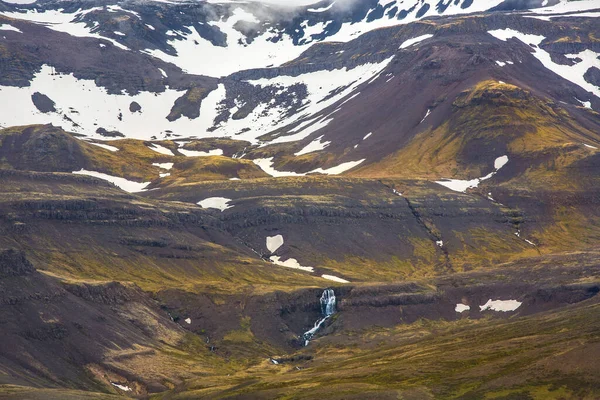 Θέα Στα Χιονισμένα Βουνά Ψηλή Κορυφή Στο Snaefellsnes Ισλανδία — Φωτογραφία Αρχείου