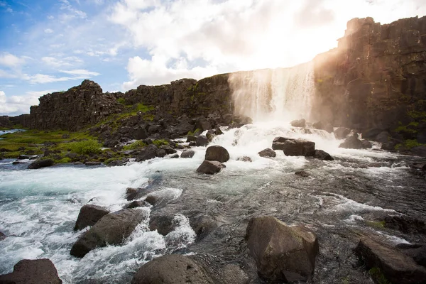 Ingvellir Εθνικό Πάρκο Όπου Μπορείτε Περπατήσετε Ανάμεσα Δύο Ηπείρους Στην — Φωτογραφία Αρχείου