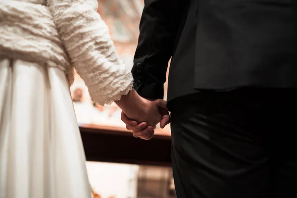 Mani Immagine Uomo Donna Con Fede Nuziale Sposo Sposa Durante — Foto Stock