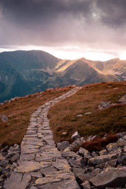 Bilinmeyene giden yol, Low Tatras. Slovakya