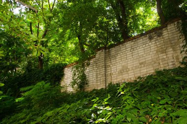 Dnipro, Ukrayna; 29 Haziran 2021: Kentsel mimari, yaz zamanı, gün