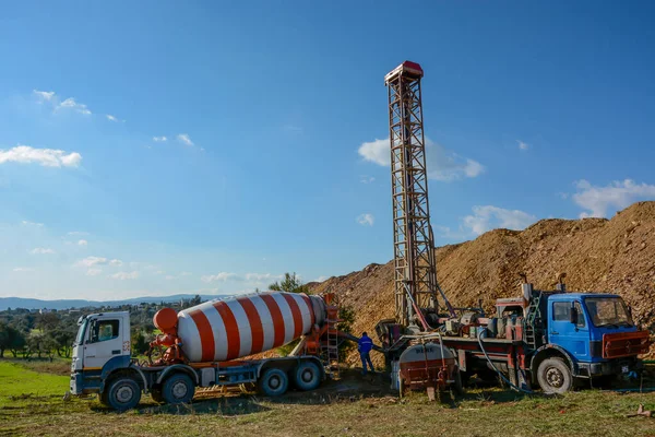 Artesiano Plataforma Perforación Trabajo Para Explorar Agua Superior Recurso Minero —  Fotos de Stock