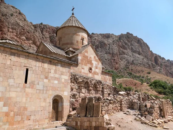 Klasztor Noravank Niesamowitym Skalistym Kanionie Armenii — Zdjęcie stockowe
