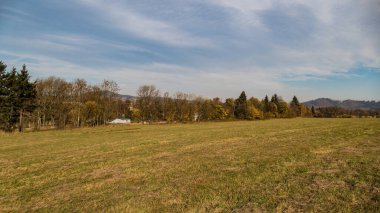 Avrupa 'da sonbaharda güzel bir kırsal bölge