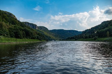 Decin yakınlarındaki kuzey Czech sınırında labe nehri.