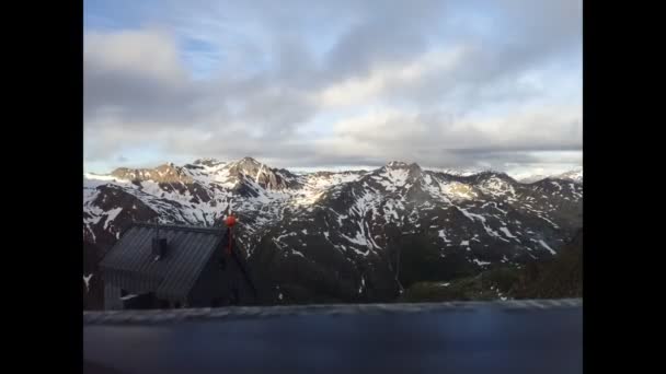 Красивый Опасный Альпийский Пейзаж — стоковое видео