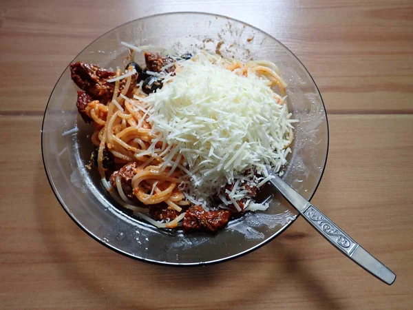 Portion Spagetti Vegetables Cheese — Stock Photo, Image