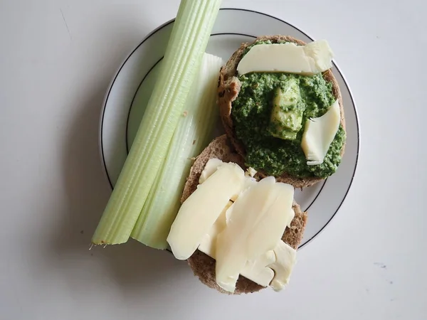 Bread Cheese Vegetables Snack Served Plate — ストック写真