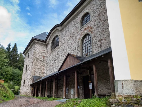 Kırsal Kesimde Geleneksel Bir Czech Cristian Kilisesi — Stok fotoğraf