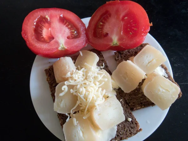 Sándwich Con Queso Verduras Plato —  Fotos de Stock