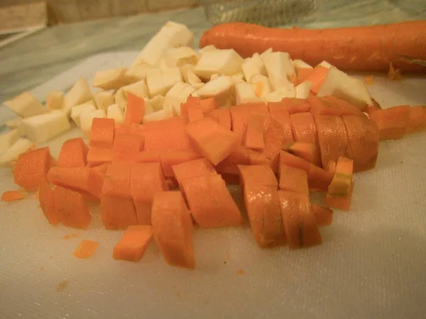 Memasak Sup Sayuran Buatan Sendiri Dalam Dapur — Stok Foto