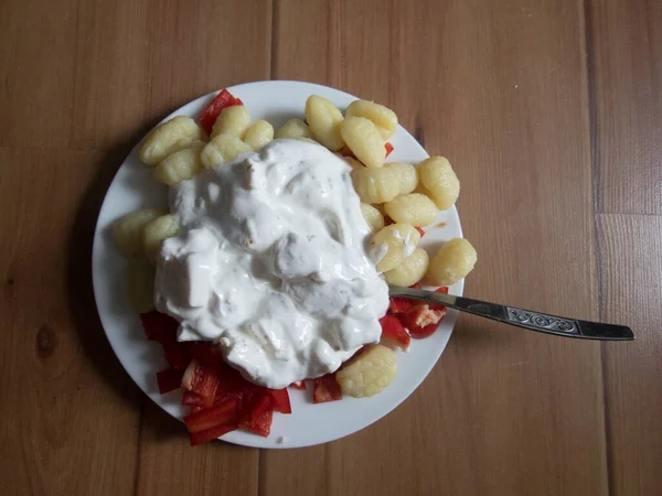 Porção Gnochi Batata Com Tomates Creme Queijo — Fotografia de Stock