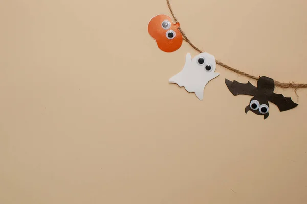 Homemade Garland Jute Rope Made Pumpkin Bat Ghost Eyes Corner — Stock Photo, Image