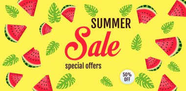 Pembe arka planda karpuz dilimleri olan yaz indirimi posteri.