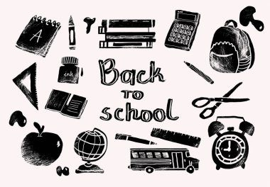 Defter, kitap yığını, hesap makinesi, üçgen cetvel, günlük, elma, otobüs, işaret, dünya, sırt çantası, alarm saati, kalemler, makas, cetvel, kalem, mürekkep. Okul karalamalarının el çizimi renk vektörü