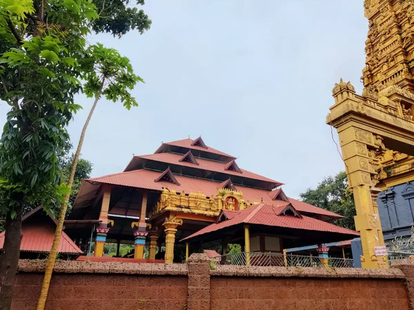 Kasaragod Kerala India Julio 2021 Vista Lateral Del Templo Tradicional —  Fotos de Stock