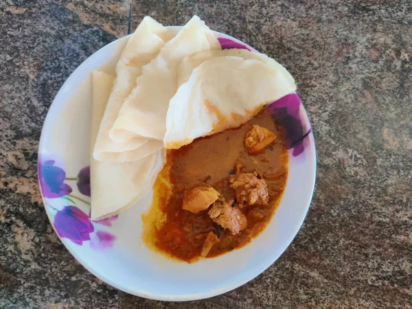 Läckra Kerala Frukost Vita Snacks Appam Eller Pathal Med Kyckling — Stockfoto