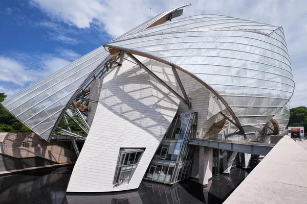 Louis Vuitton Foundation Art Museum Cultural Center Bois Boulogne Paris — Stock fotografie