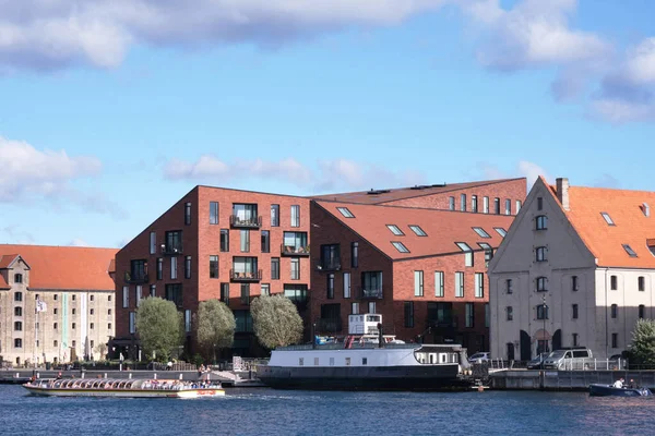 Copenhagen Denmark Sept 2022 Modern Architecture Kroyers Plads Brick Fasade – stockfoto