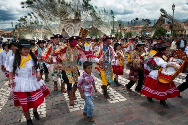 Cuzco Peru December 2013 Group People Wearing Traditional Clothes Masks Stock Picture