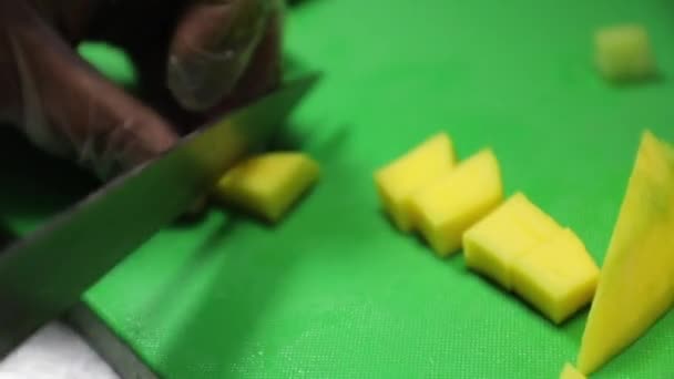 Mans Hands Cutting Chopping Fruit Mango Melon — Stockvideo