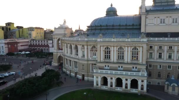 Aerial Drone Footage Odessa City Historical Building Central Square Ukraine — Vídeos de Stock