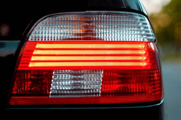 Inklusive Roter Scheinwerfer Auto Nahaufnahme Eines Scheinwerfers — Stockfoto