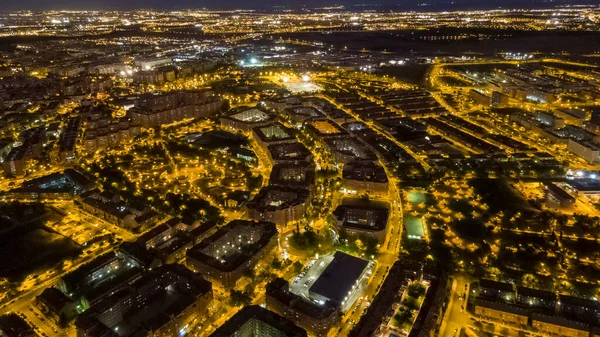 Alcorcon şehrinin gece hava görüntüsü