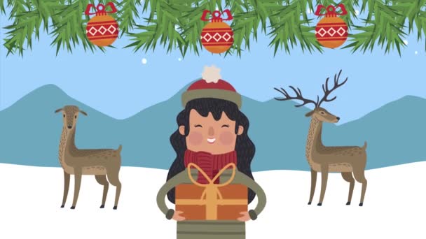 Женщина с подарком и олень зимняя сцена — стоковое видео