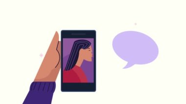 Akıllı telefon ve konuşan kadın.