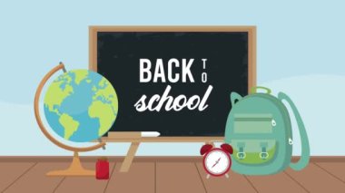 Malzemelerle karatahtayla okula dönüyorum.