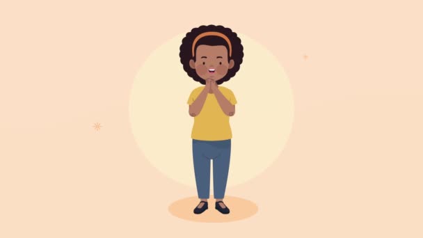 Afro mujer de pie personaje de animación — Vídeo de stock