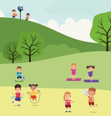 Dokuz çocuk etkinlik çalışıyor