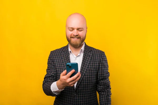 Business Man Happily Texting Someone — Photo