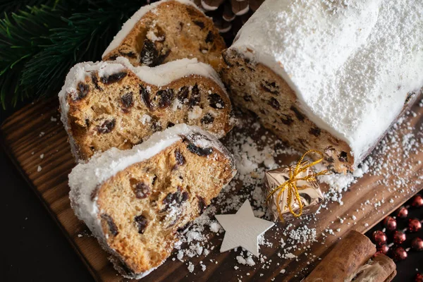 Traditional Christmas Stollen Made Dried Fruits Nuts Sprinkled Powdered Sugar — Stock Photo, Image