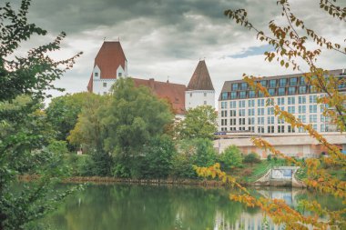 Almanya 'da bir parkta güzel bir yaz manzarası, Ingolstadt
