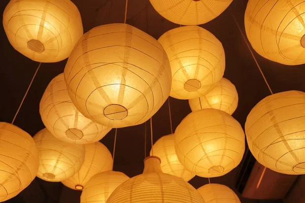 Arka plan için Çince fenerler