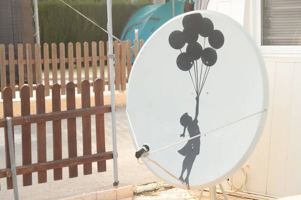 Television Satellite Dish Drawing Girl Balloons — Foto Stock