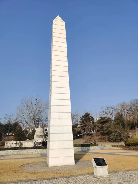 the monument of the state of the united states of america