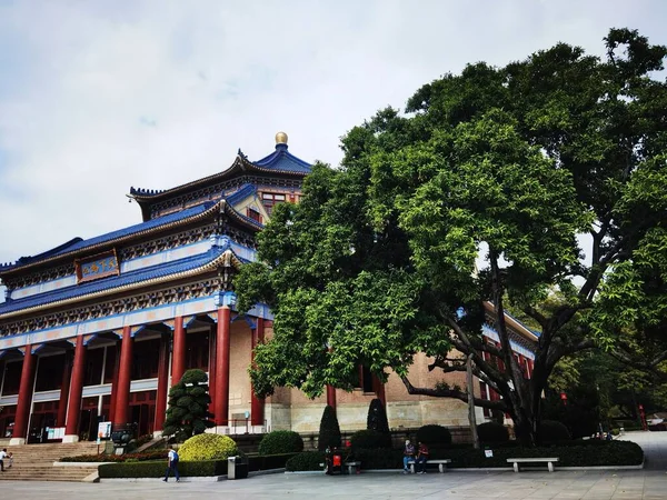 the forbidden city in the center of the palace of china