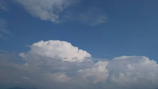 stock image blue sky with clouds