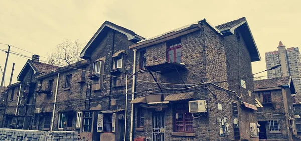 stock image old abandoned house in the city