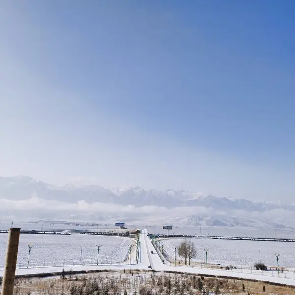 stock image beautiful landscape with snow and mountains