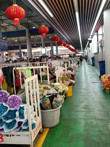 the market in the city of china