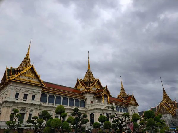 the temple of the emerald buddha in the city of thailand