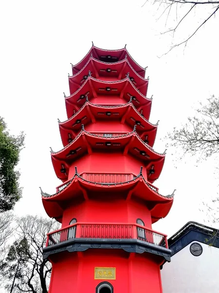 red and white japanese pagoda